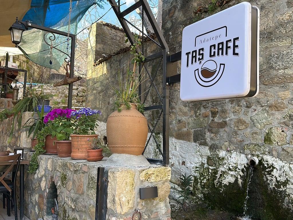 Adatepe Taş Cafe fotoğraf 5