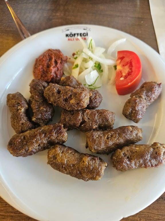 Meşhur Tekirdağ Köftecisi Ali Usta fotoğraf 3
