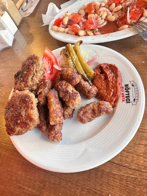 Meşhur Tekirdağ Köftecisi Ali Usta fotoğraf 2