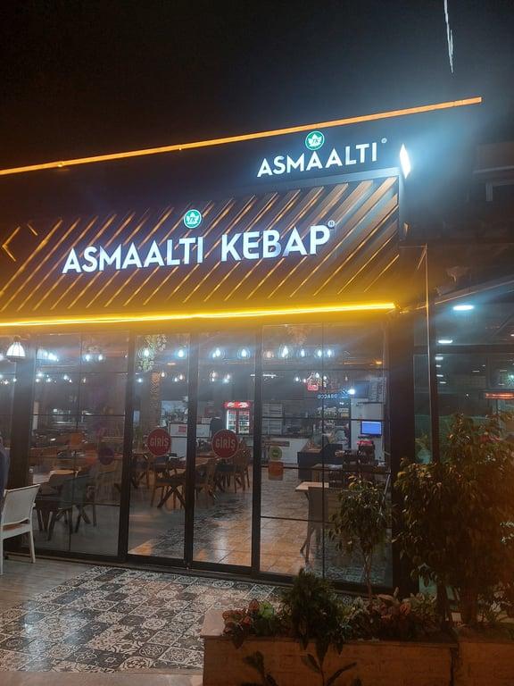 Asmaaltı Kebab Salonu fotoğraf 3