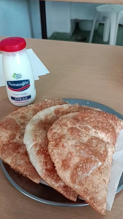 Tarihi Odabaşı Çiğbörekçisi fotoğraf 3
