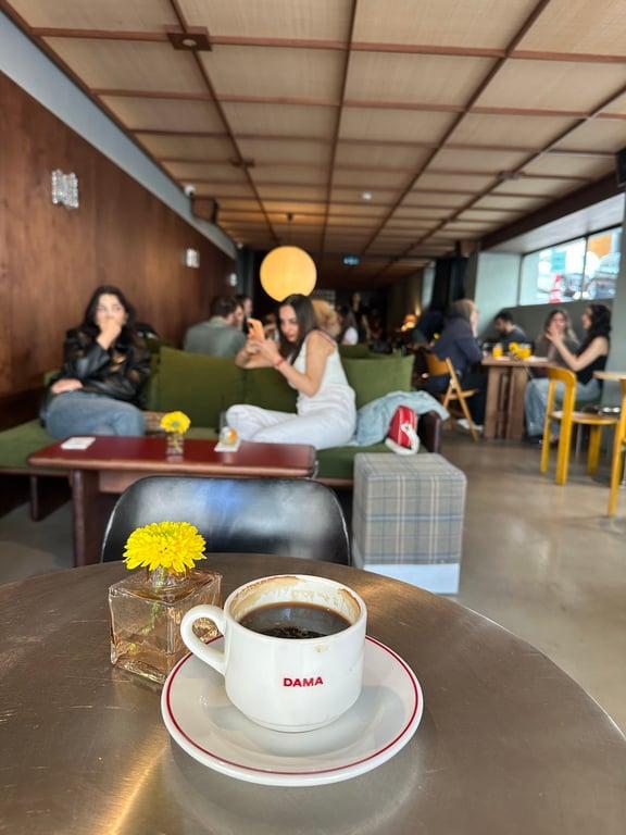 DAMA - “Cafe by day, HI-FI by night” fotoğraf 5