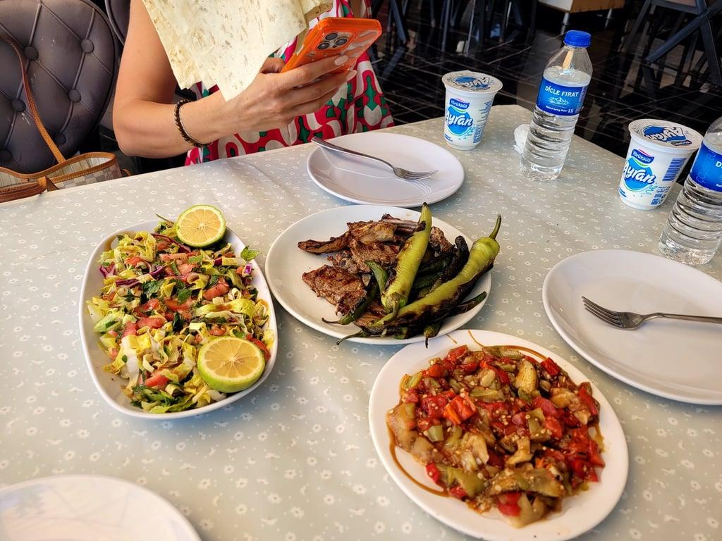 YÖRÜKOĞLU Kasabı fotoğraf 2