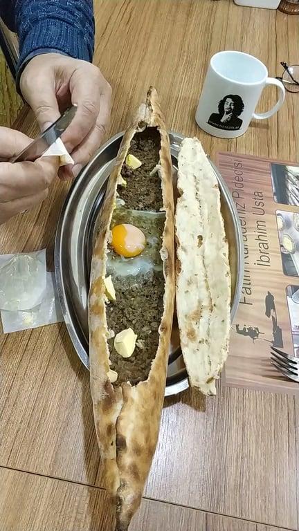 Fatih Karadeniz Pidecisi İbrahim Usta - Fatih Şube fotoğraf 2