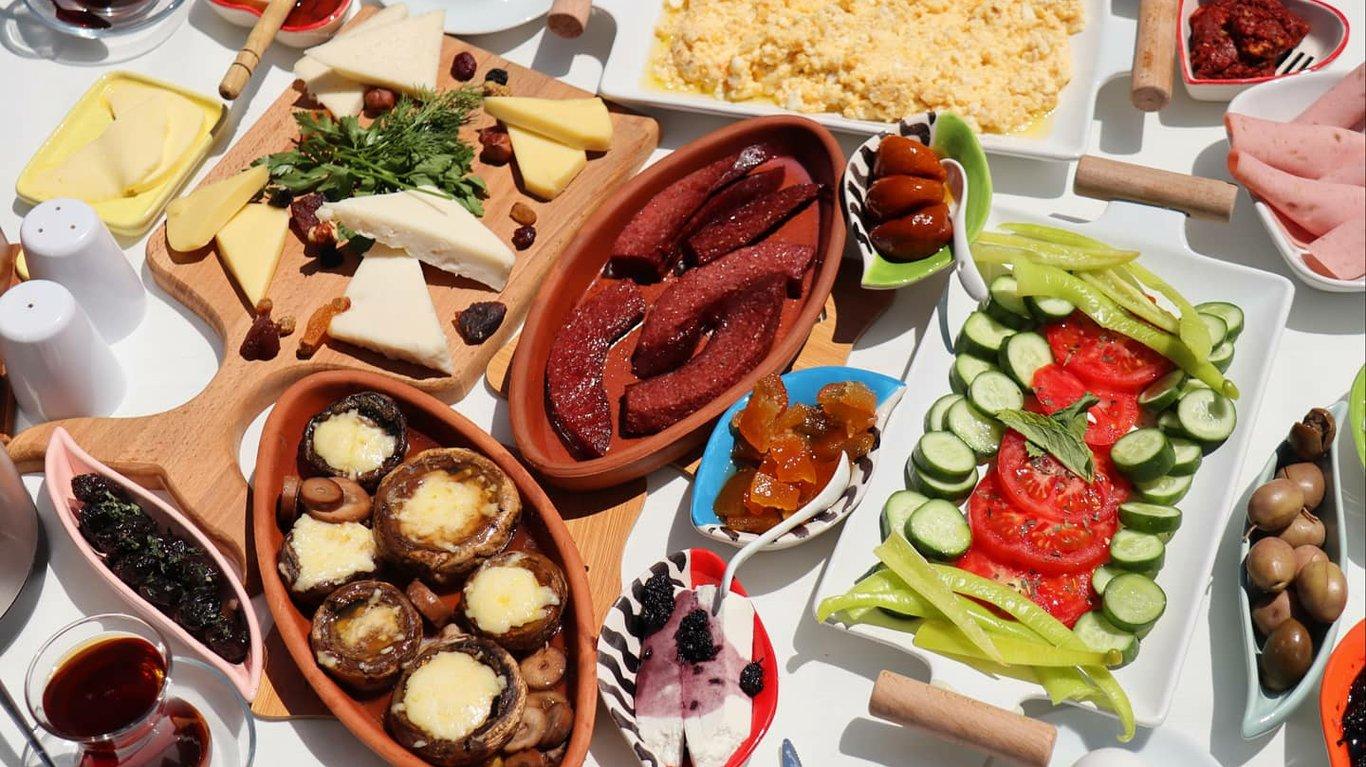 Seferihisar Çiftlik Kahvaltı&Restaruant fotoğraf 2