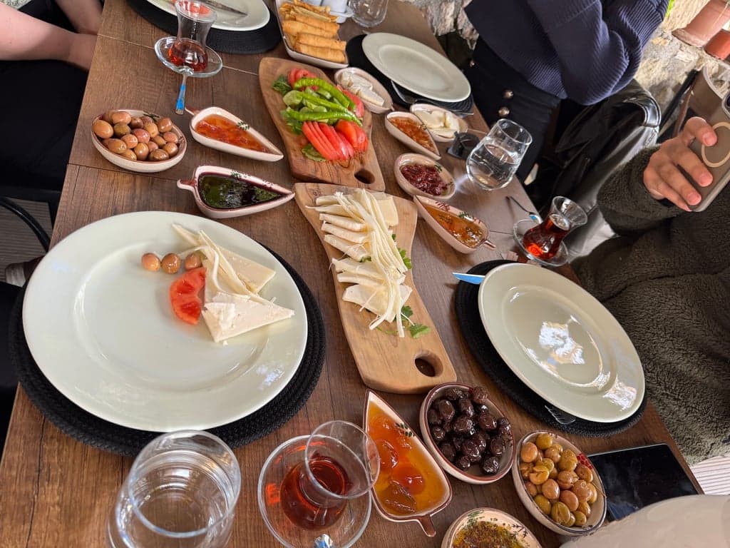 Adatepe Taş Cafe fotoğraf 12