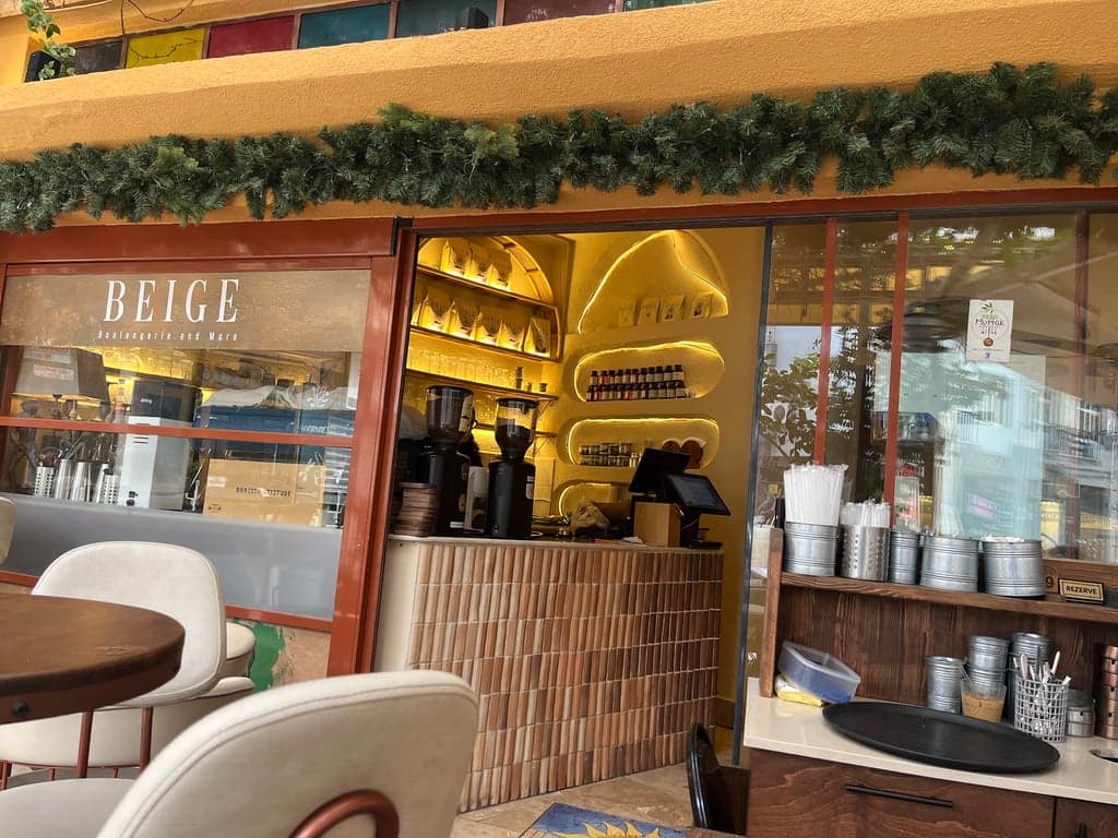 BEIGE Coffeeshop fotoğraf 1