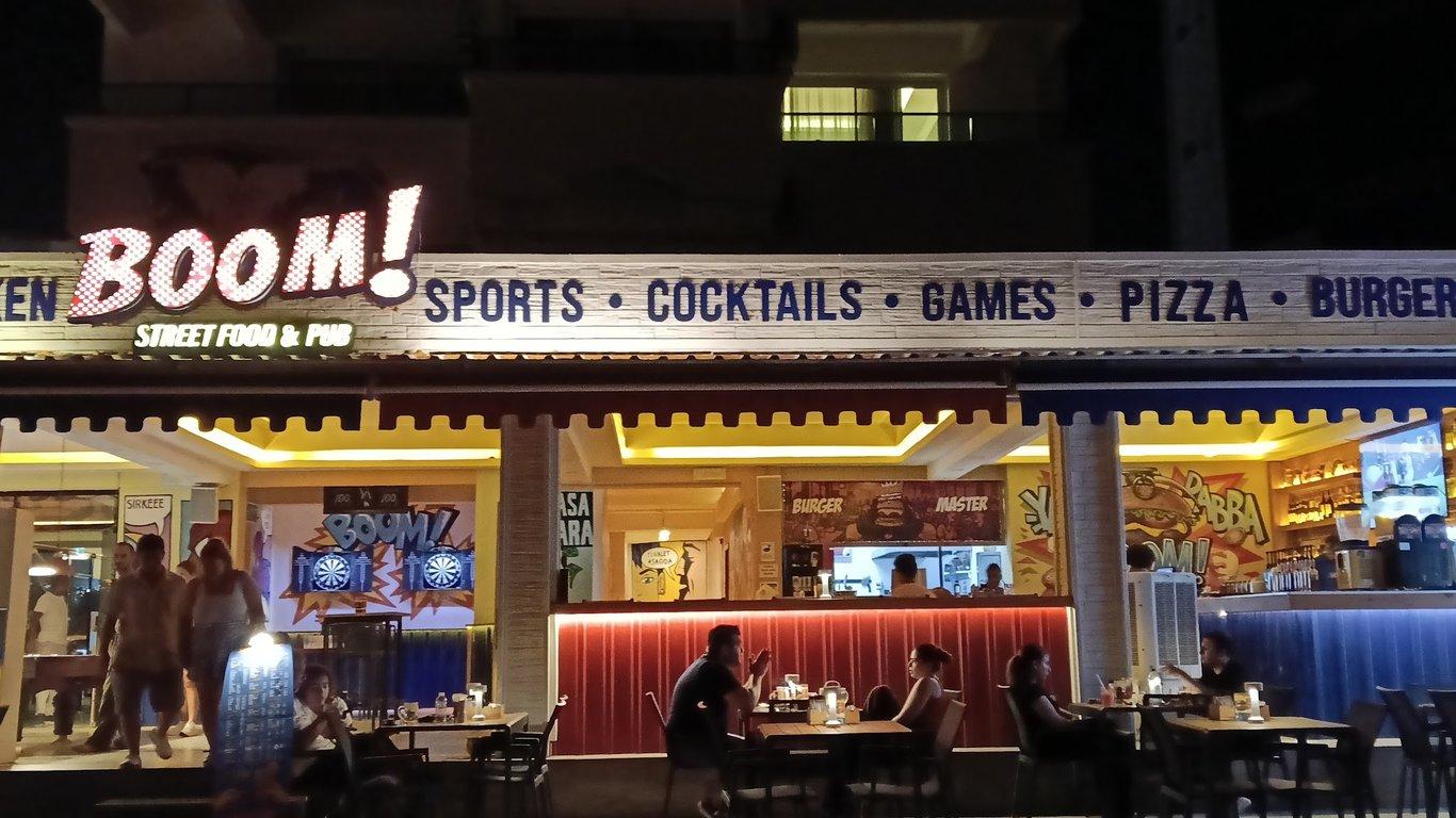 BOOM Street Food fotoğraf 3