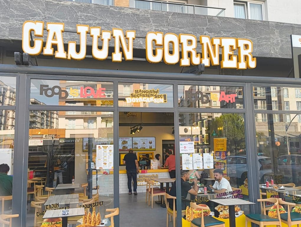Cajun Corner Halkalı
