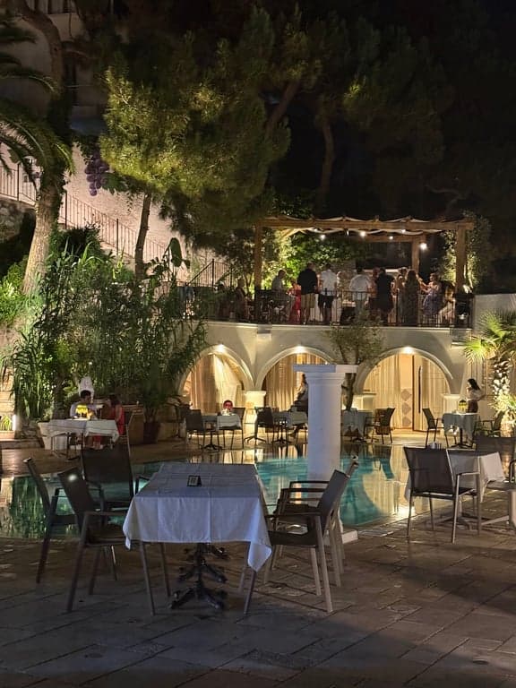 Capri Beach Restaurant fotoğraf 6