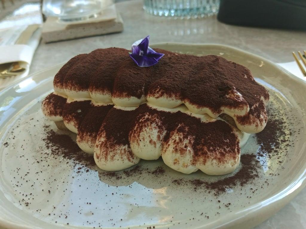 Çil