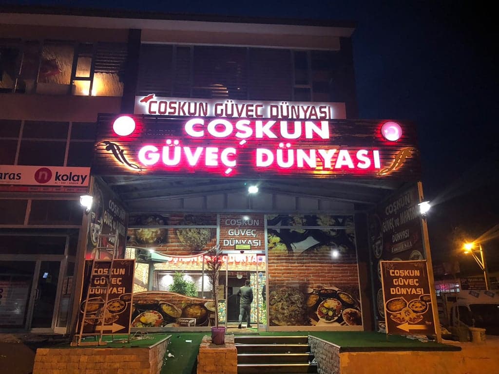 Coşkun Güveç Dünyası