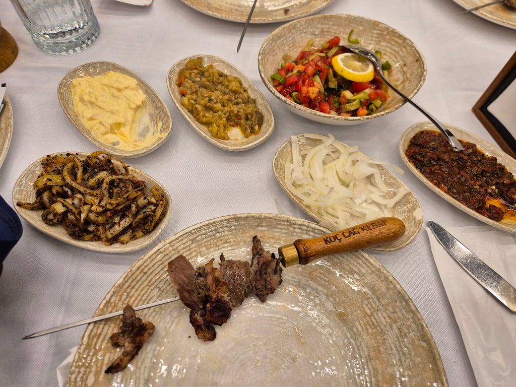 Koç Cağ Kebap Ankara Mustafa Kemal- Cağ Kebabı Ankara fotoğraf 5