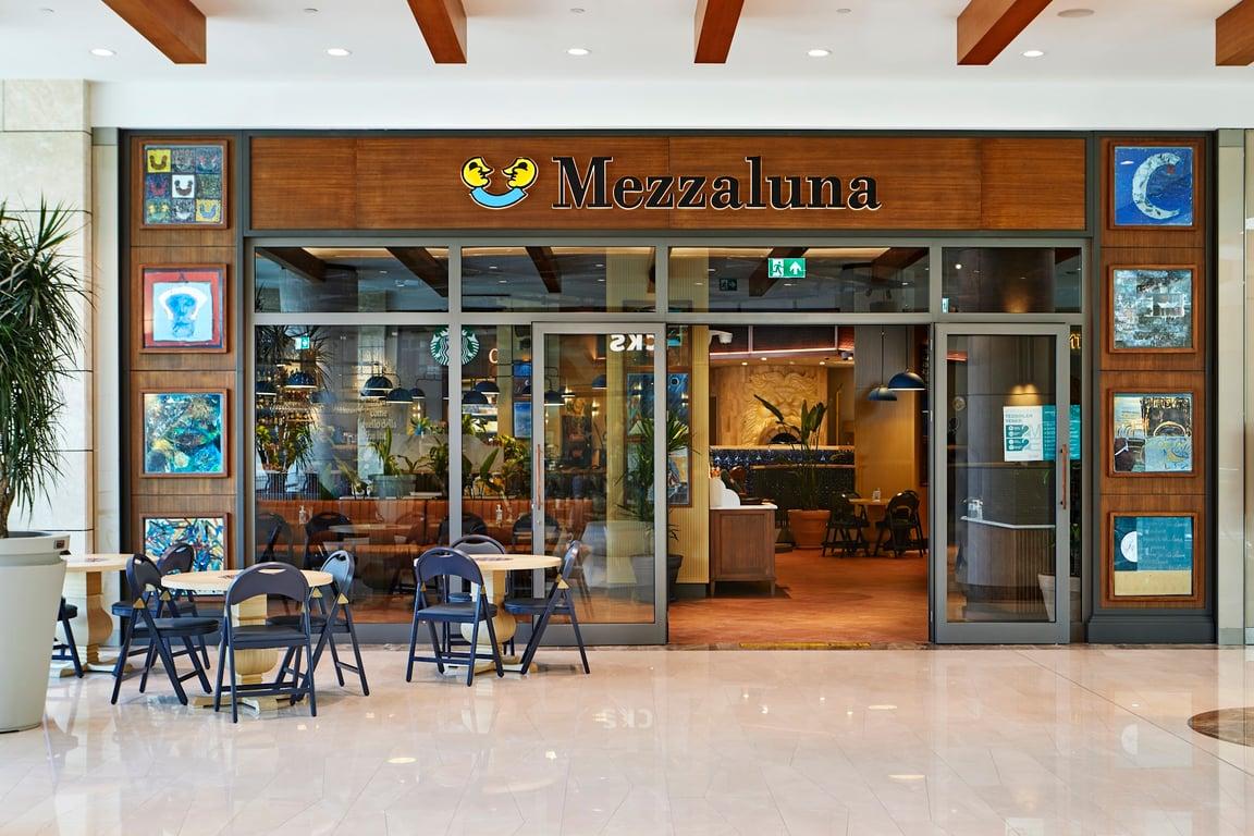 Mezzaluna İzmir fotoğraf 1