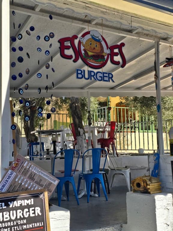 EsOeS BURGER fotoğraf 3