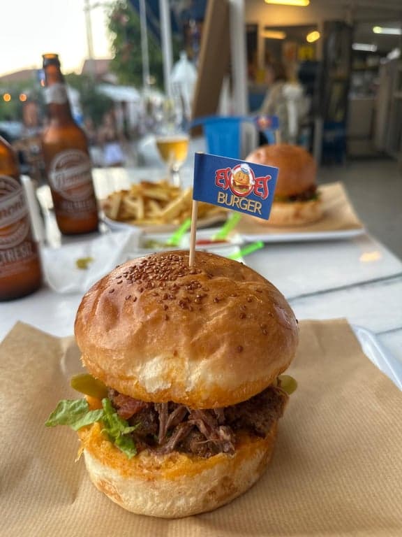 EsOeS BURGER fotoğraf 4