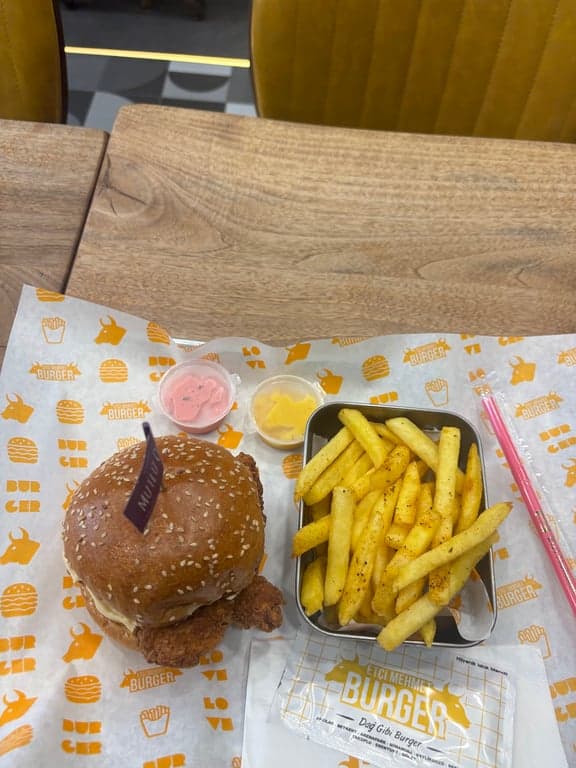 Etçi Mehmet Burger Yakuplu fotoğraf 4