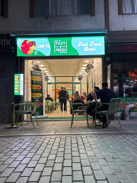 Fast And fresh fotoğraf 1