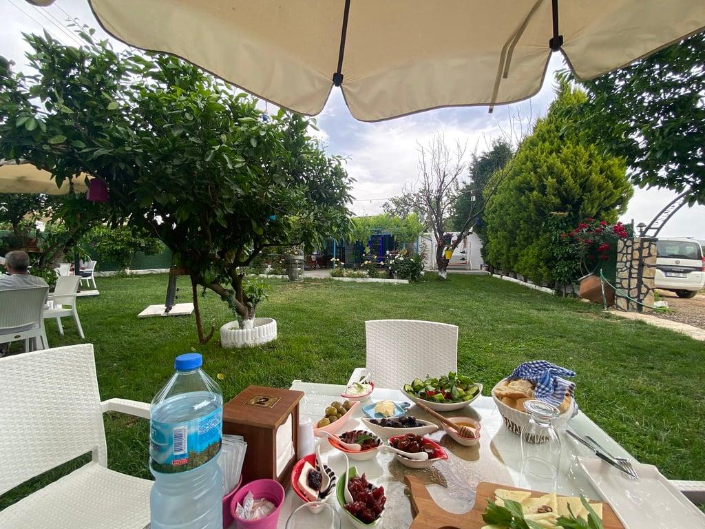 Seferihisar Çiftlik Kahvaltı&Restaruant
