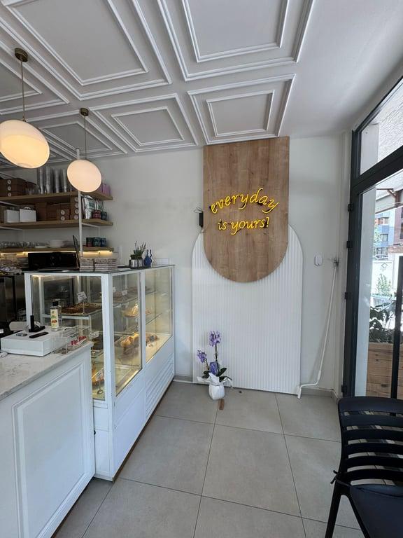 Haze.co Coffee&Cakery