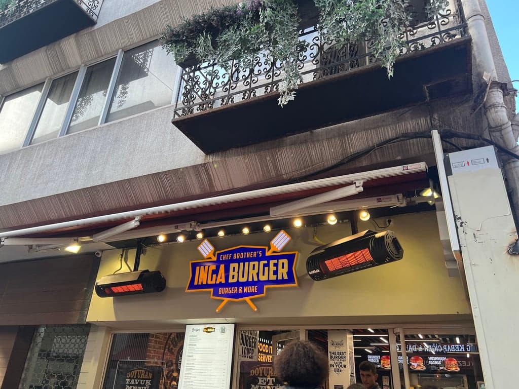 İnga Burger