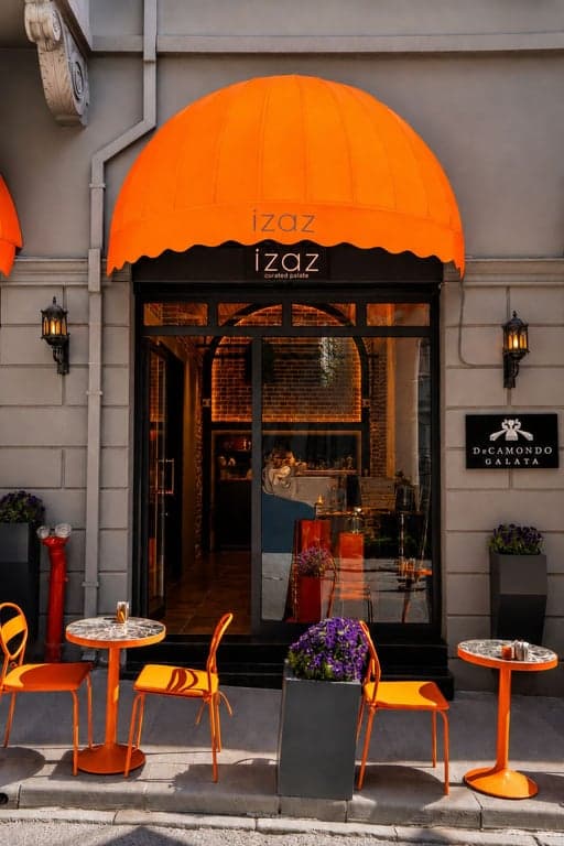 izaz I curated palate