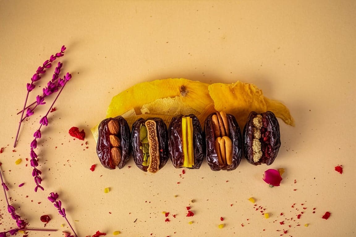 izaz I curated palate fotoğraf 3