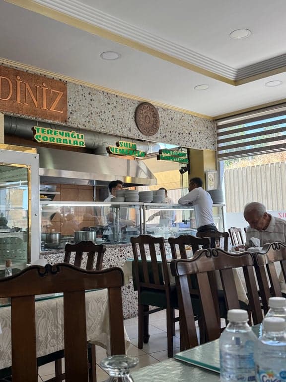 İzmir Lokantası fotoğraf 7