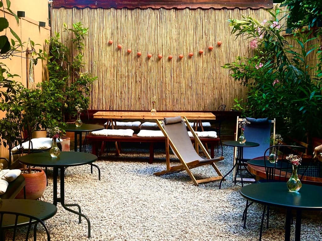 Kalfa Garden Coffee & Art Space