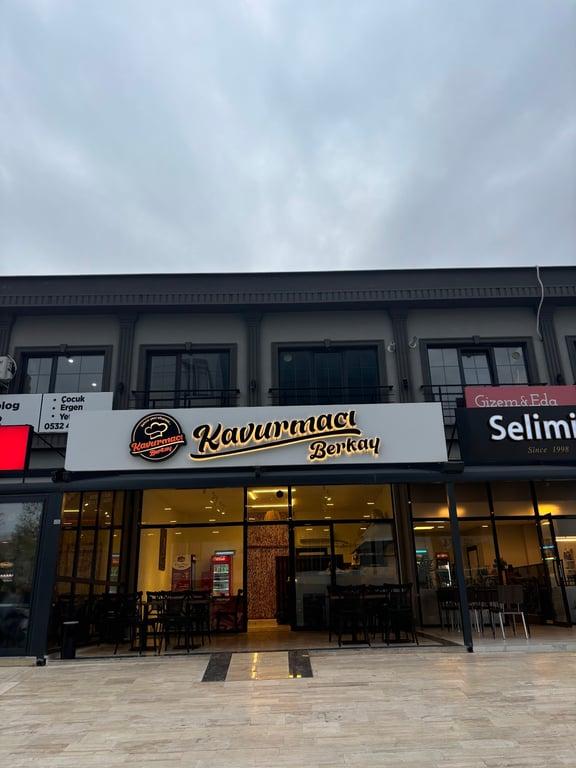 Kavurmacı Berkay fotoğraf 1