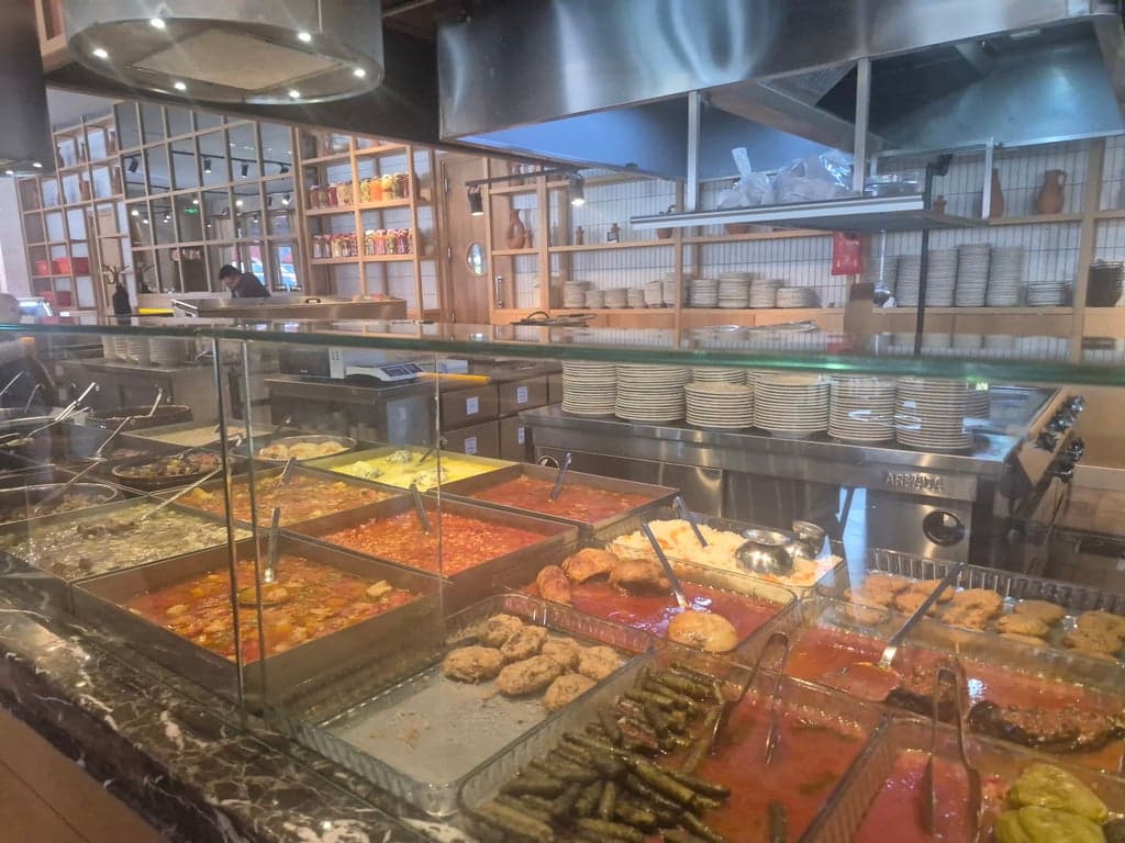 Keyani Restaurant fotoğraf 6