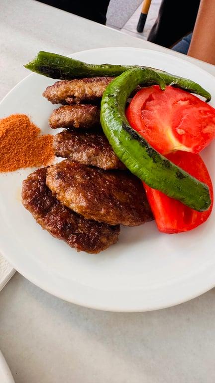 Lezzet Köftecisi fotoğraf 6