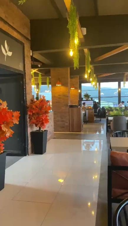 Loft Cafe&Restaurant fotoğraf 2