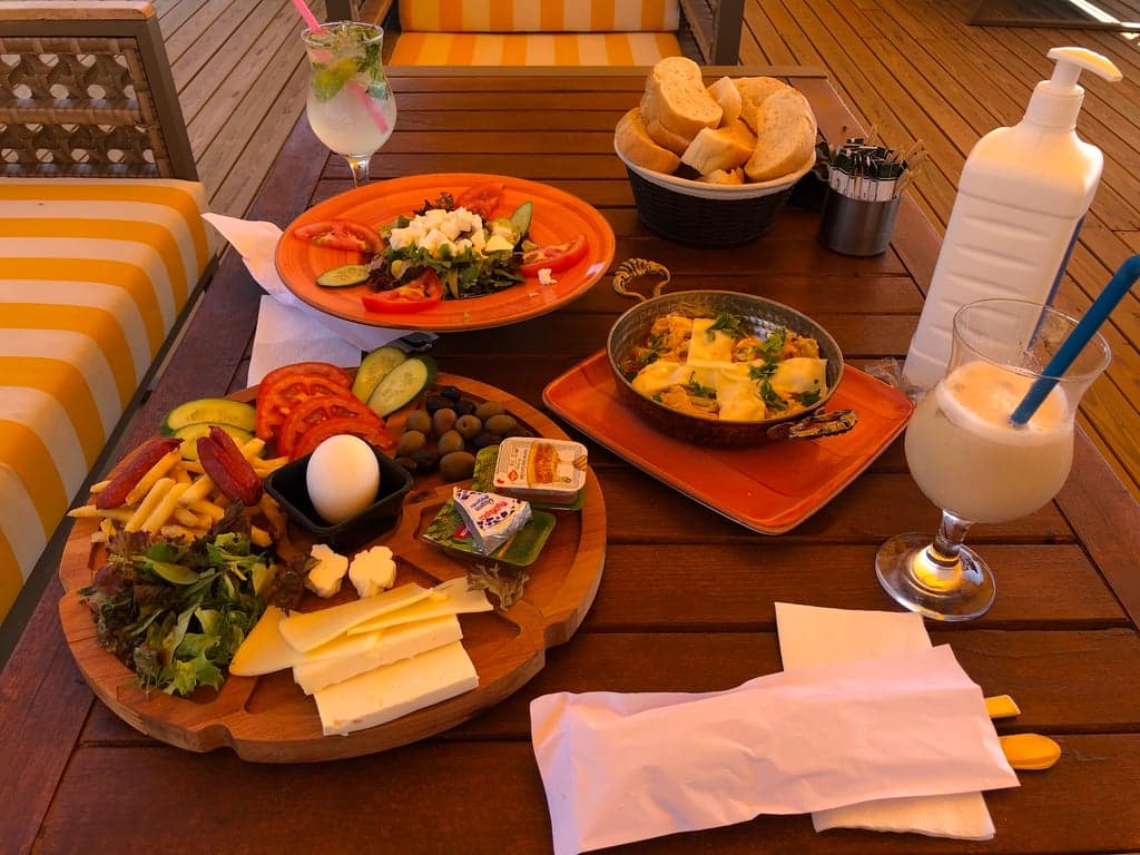 Lucky 13 Beach Restaurant fotoğraf 14