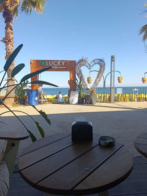 Lucky 13 Beach Restaurant fotoğraf 16