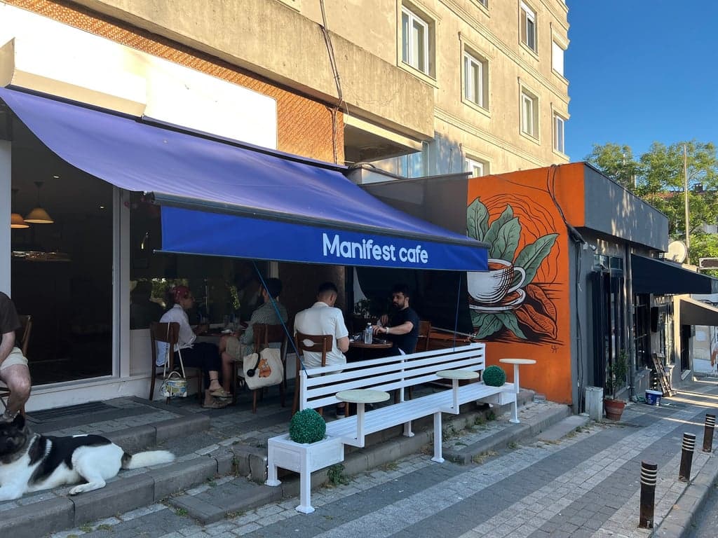 Manifest Cafe fotoğraf 1