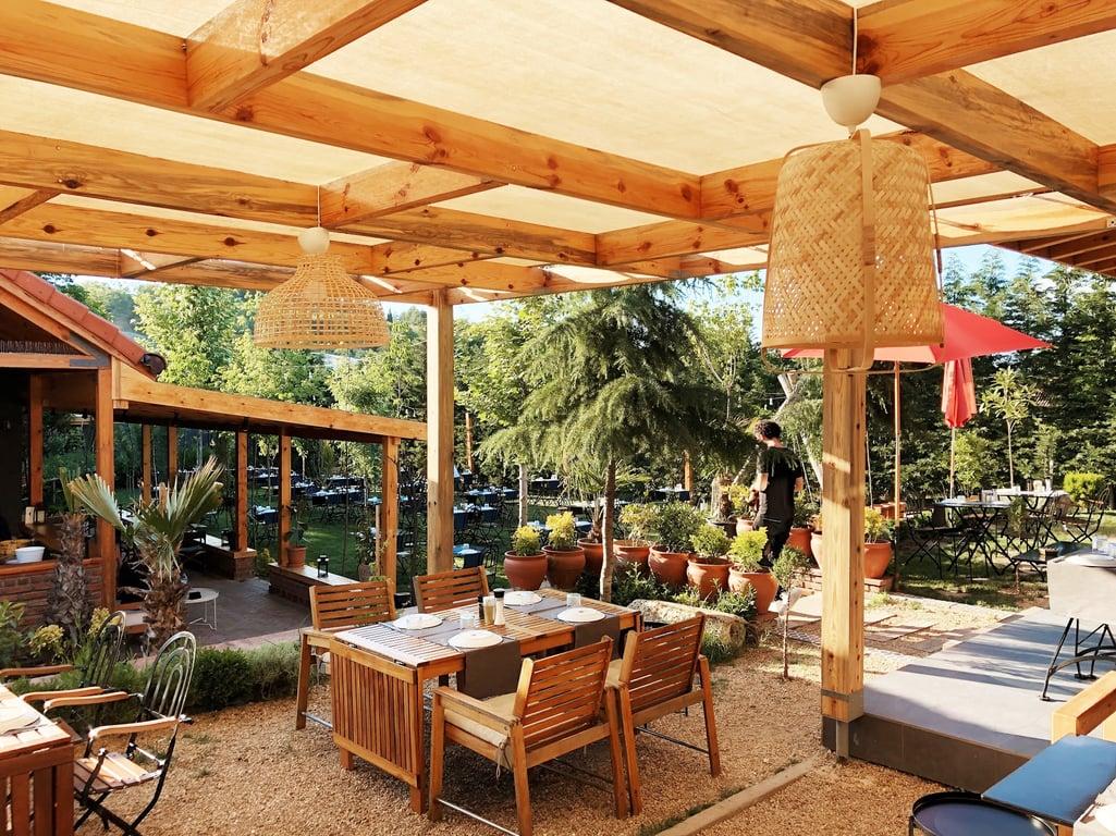 Mari Restaurant