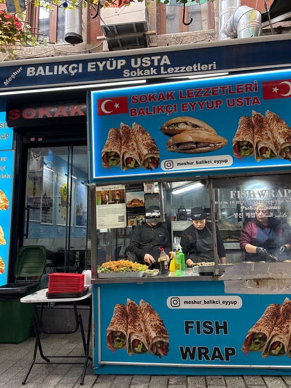 Meşhur Balıkçı Eyyup Usta fotoğraf 15