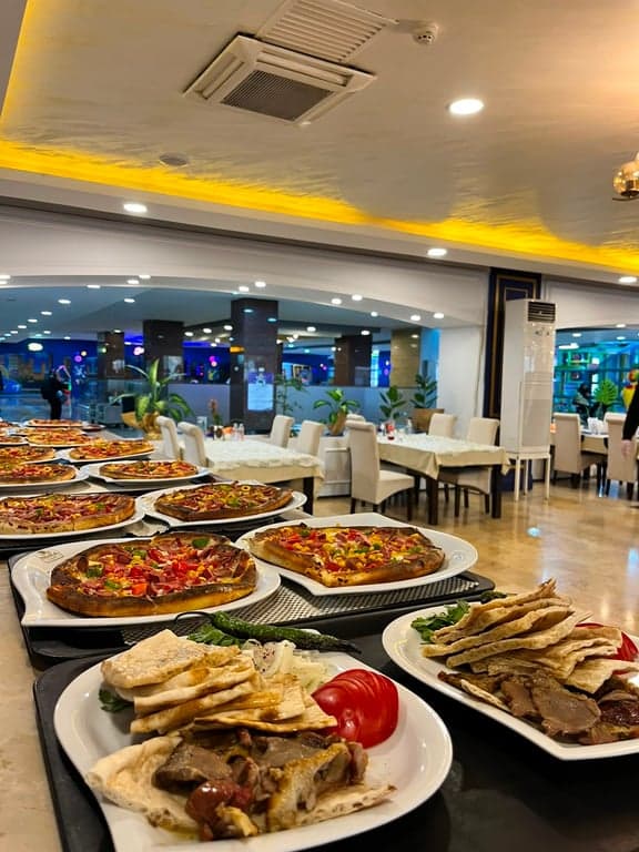 Mihra Restoran Cafe fotoğraf 3