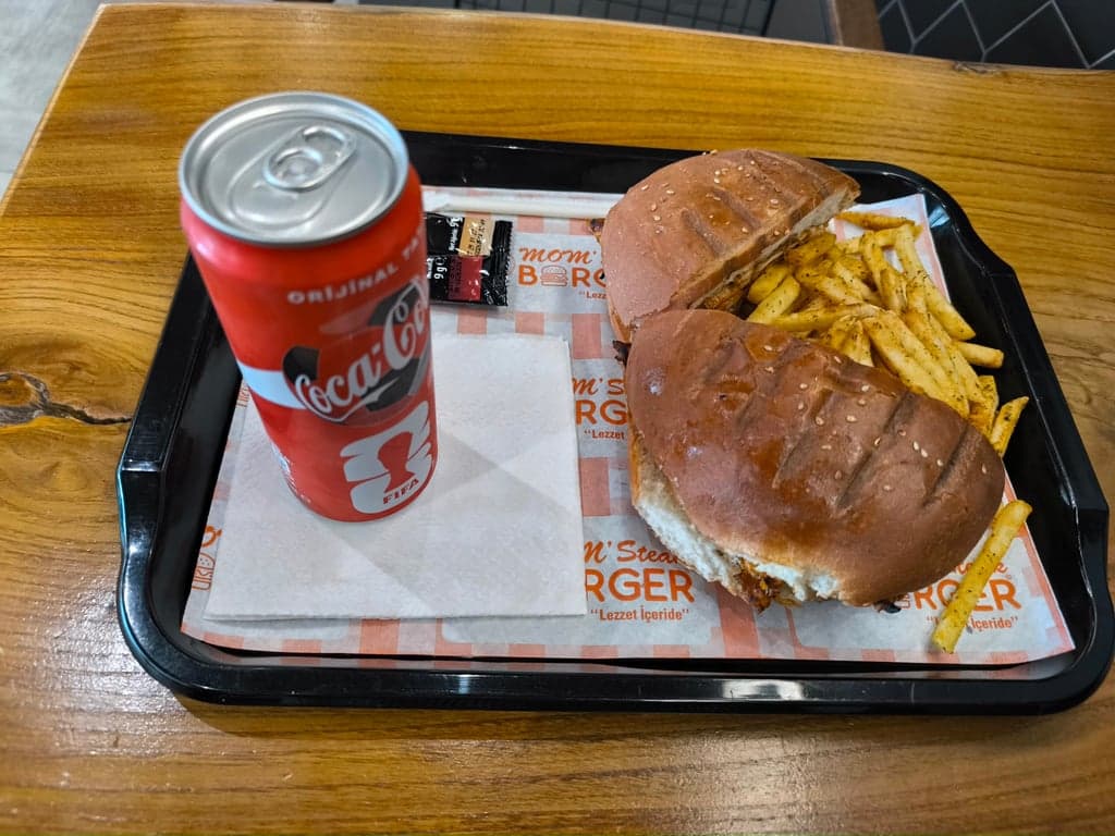Mom Steak Burger Van Avm fotoğraf 5