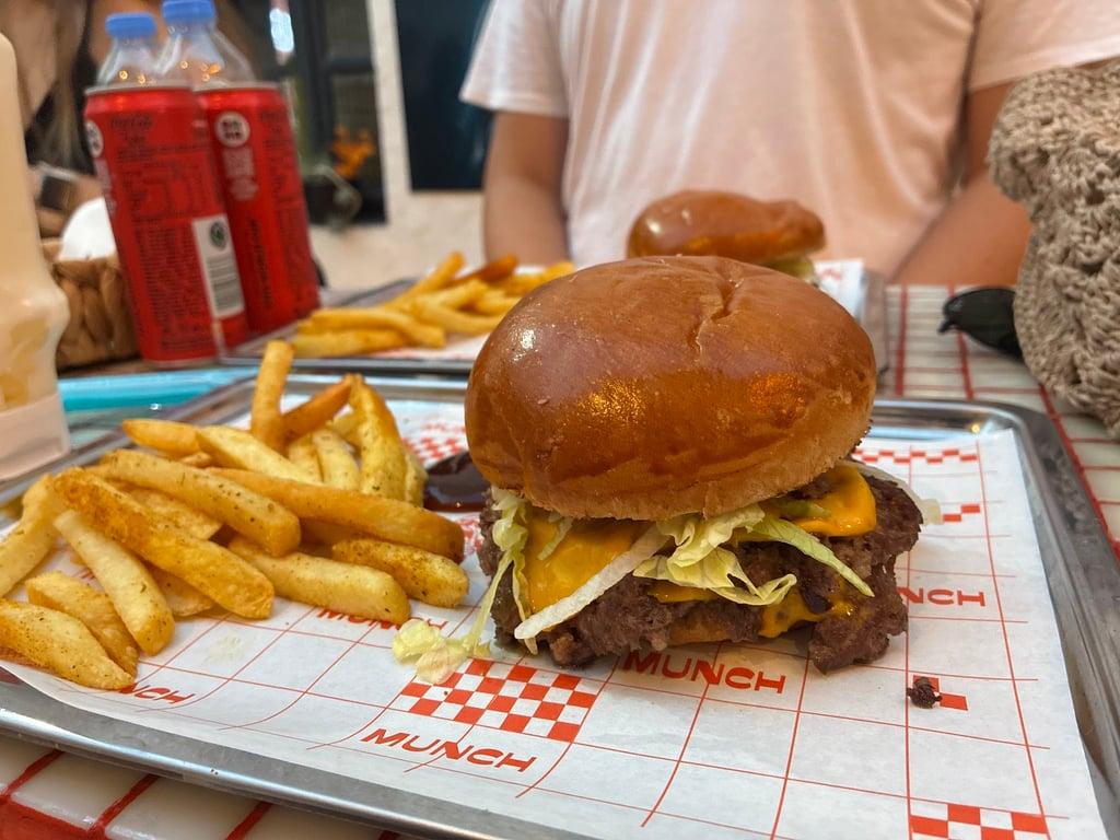 Munch Burger & Sokak Lezzetleri fotoğraf 4