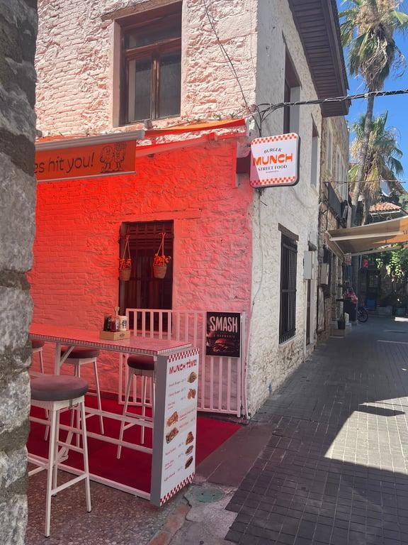 Munch Burger & Sokak Lezzetleri fotoğraf 5