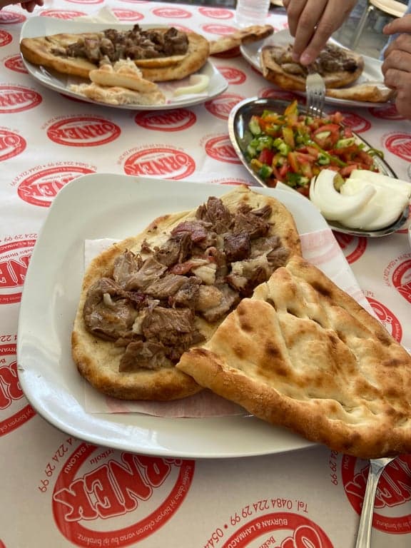 Örnek Büryan Salonu fotoğraf 6