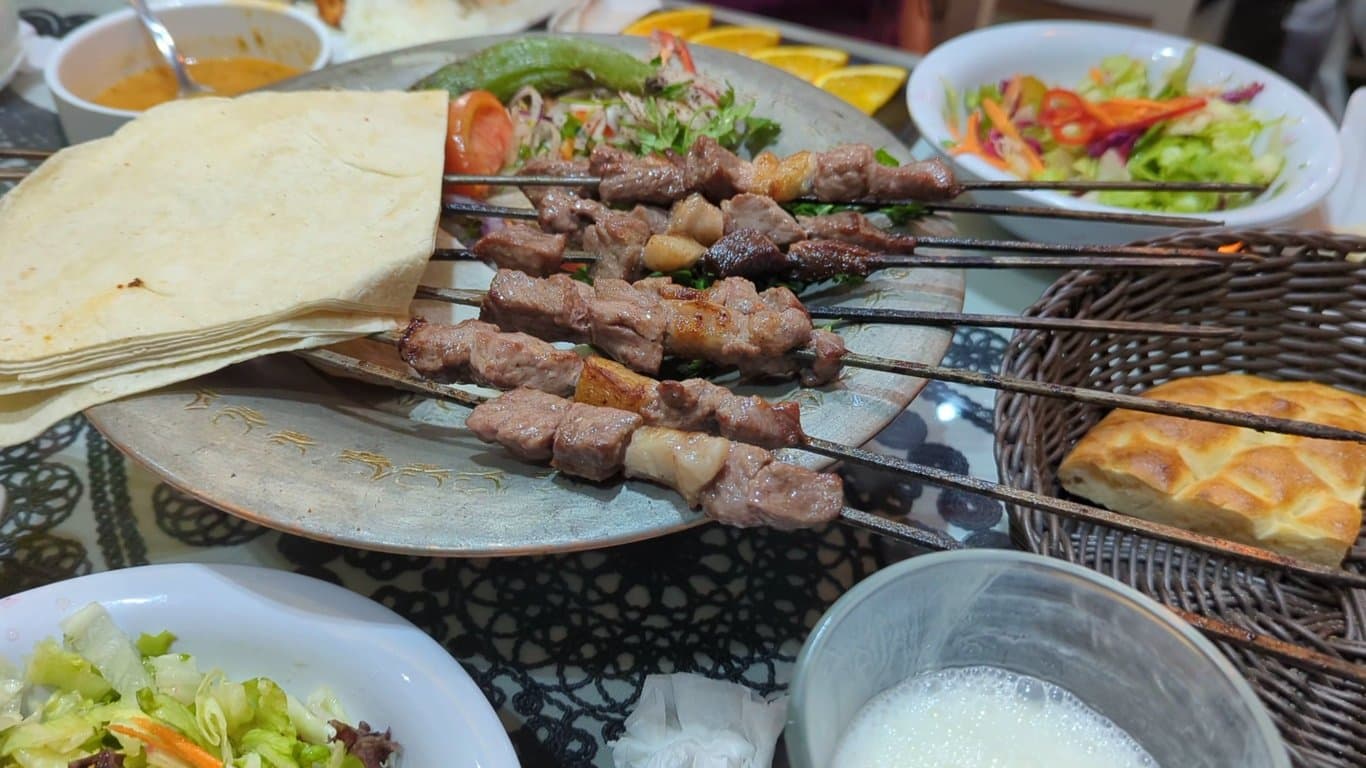 Öz Hanedan İskender fotoğraf 11