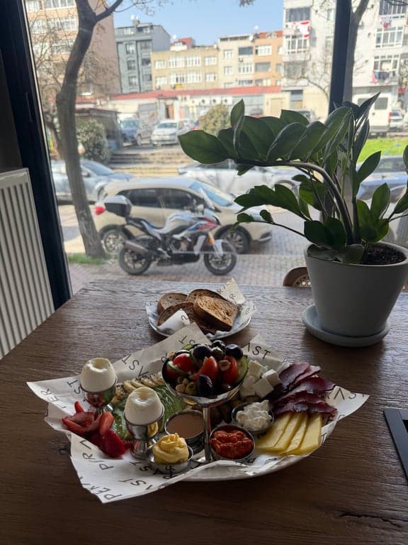 PERAST Coffee Co. fotoğraf 3