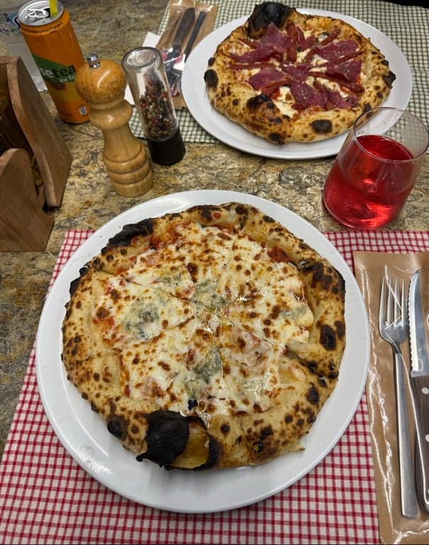 Pizza Dat fotoğraf 20