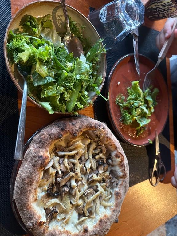 Pizza Mera fotoğraf 6
