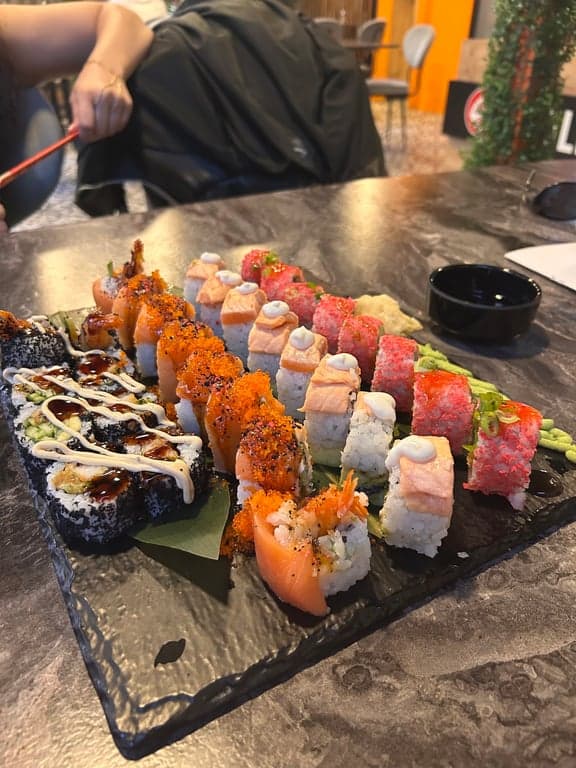 Rolik sushi Ankara fotoğraf 19