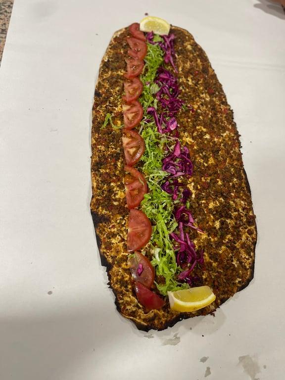 Şimşek pide lahmacun salonu fotoğraf 2