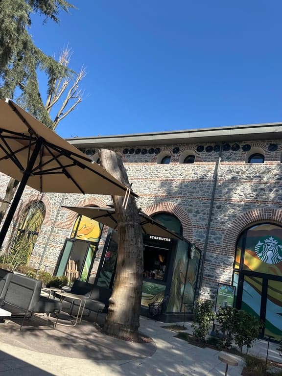 Starbucks fotoğraf 4